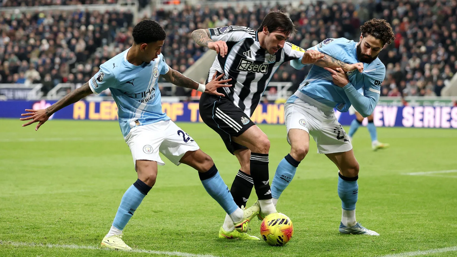 Premier League terá o jogo Manchester City x Newcastle (foto: Stu Forster/Getty Images)