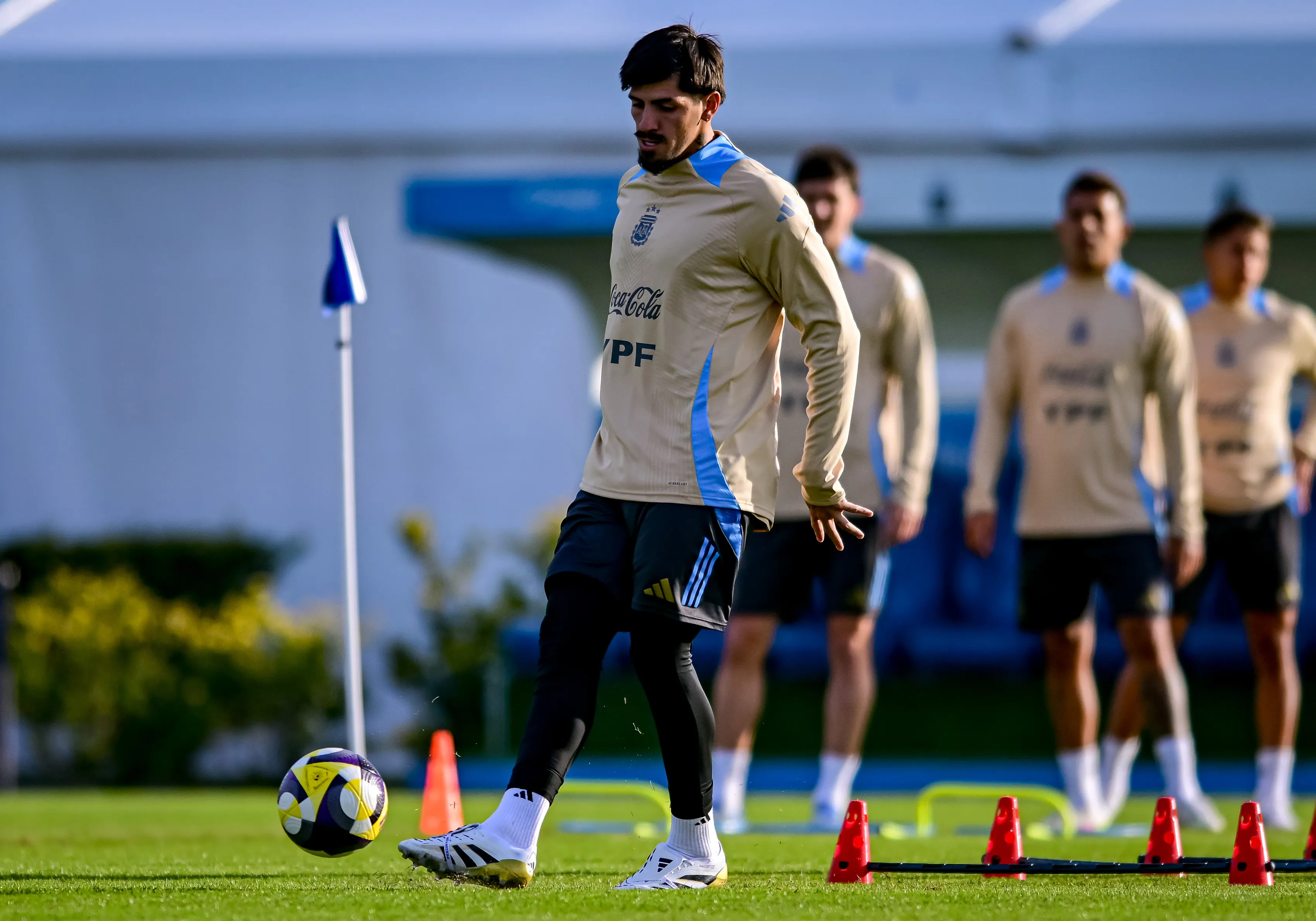 Lomónaco em treino da Argentina. Foto: Marcelo Endelli/Getty Images