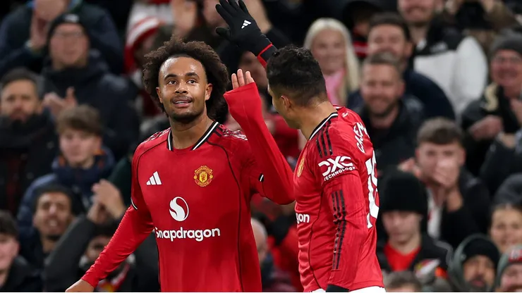 Manchester United pode negociar Joshua Zirkzee com Juventus e Roma. (Photo by Michael Regan/Getty Images)