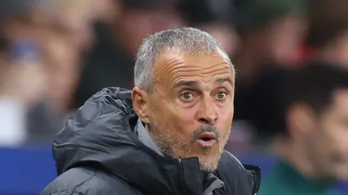 Luis Enrique sugere que lesão de Dembélé no PSG não é grave. (Photo by Alex Grimm/Getty Images)