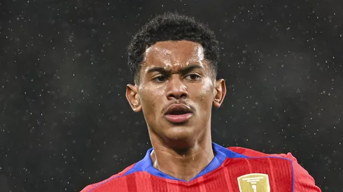 PSG prioriza estender os contratos de Mayulu, Dembélé e Barcola. (Photo by Octavio Passos/Getty Images)