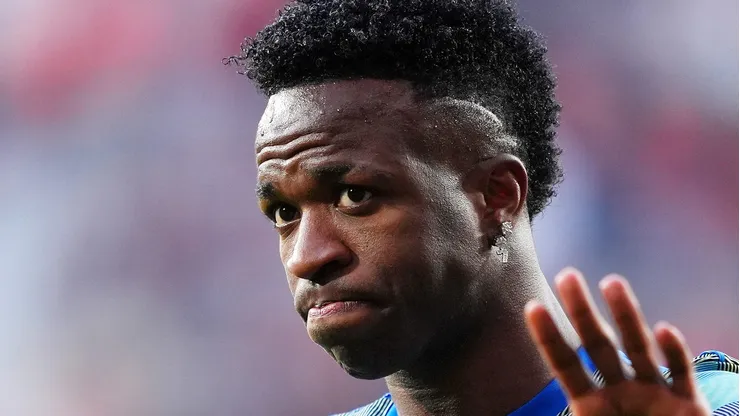 Vinicius Jr negocia ida ao Manchester City. Foto: Juan Manuel Serrano Arce/Getty Images