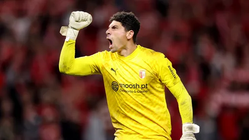 Matheus Magalhães em jogo do Braga. (Foto: Maja Hitij/Getty Images)