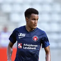 Midtjylland quer R$ 3 milhões para liberar Paulinho ao Botafogo