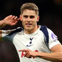 Van de Ven, do Tottenham, é alvo do clube merengue