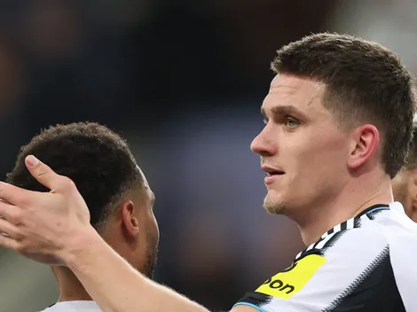 Newcastle vence o Qarabag e avança às oitavas de final