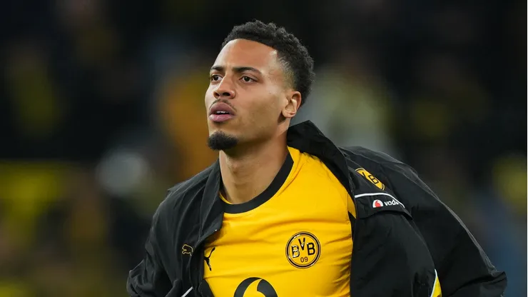 Borussia Dortmund exige R$ 424 milhões para vender Felix Nmecha. (Photo by Pau Barrena/Getty Images)