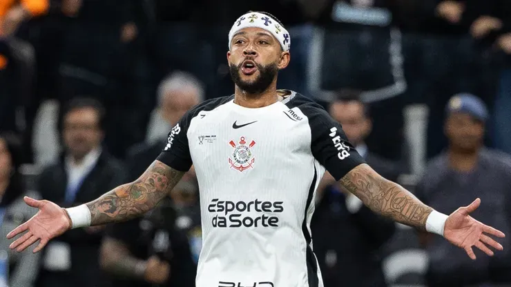 Memphis Depay é jogador do Corinthians (Joisel Amaral/AGIF)