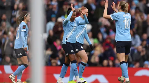 Manchester City lidera a WSL com folga – Foto: Nathan Stirk/Getty Images