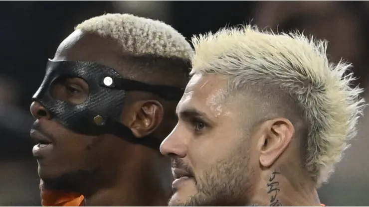 Victor Osimhen, do Galatasaray, comemora um gol durante a partida de volta dos playoffs do mata-mata da UEFA Champions League 2025/26 entre Juventus e Galatasaray A.S., no Juventus Stadium, em 25 de fevereiro de 2026, em Turim, na Itália. (Foto de Stefano Guidi/Getty Images)