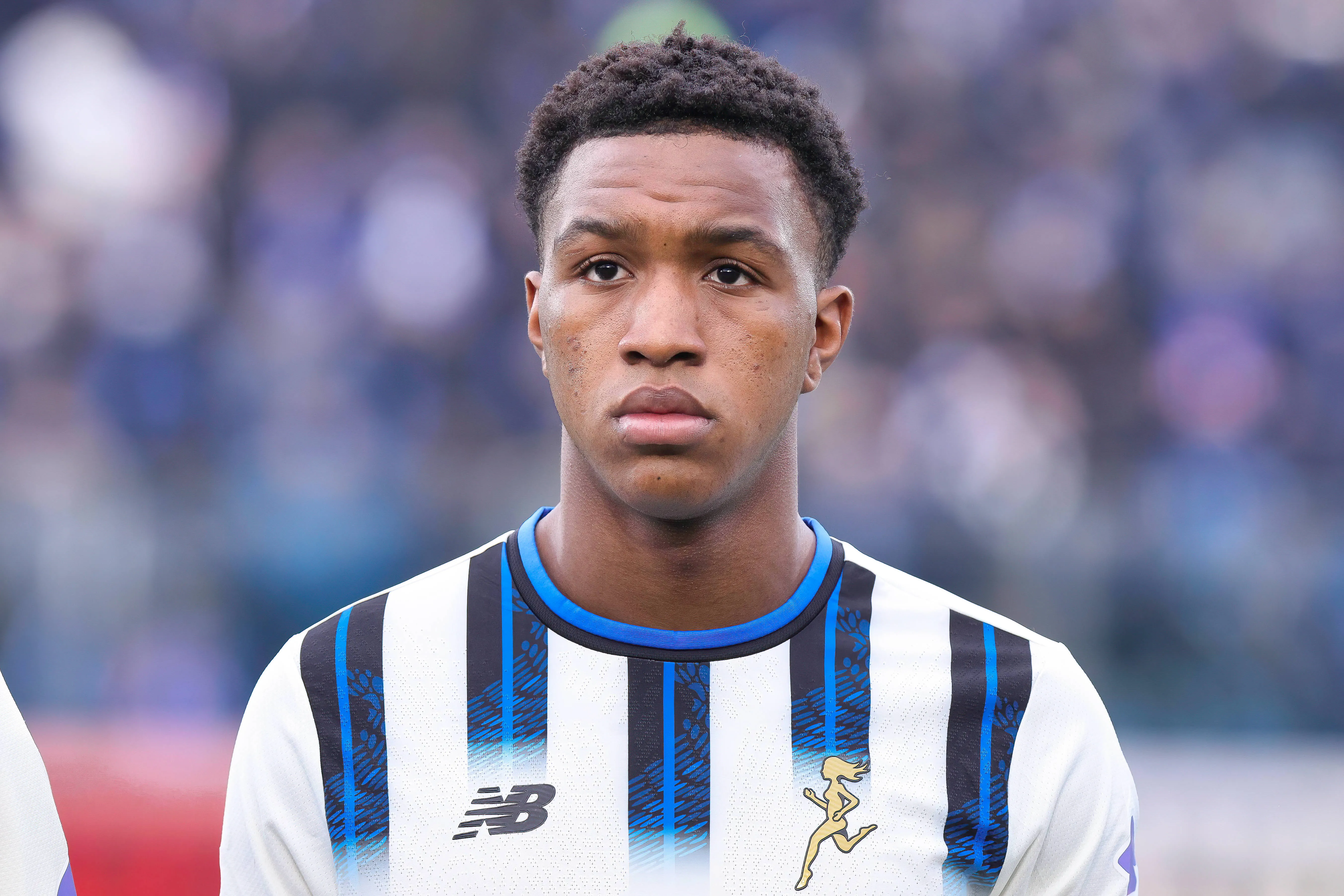 Arsenal prepara oferta para passar rivais pelo zagueiro Honest Ahanor, da Atalanta. Foto:  IMAGO /&nbsp;aal.photo (Fabrizio Andrea Bertani)