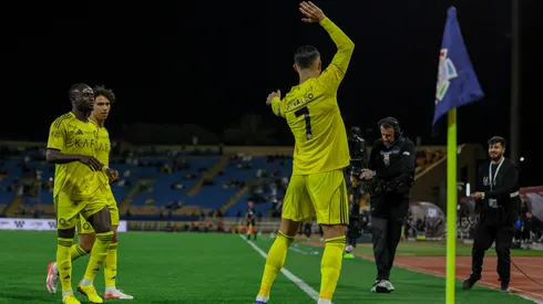 Cristiano Ronaldo celebra gol pelo Al-Nassr (Yasser Bakhsh/Getty Images)