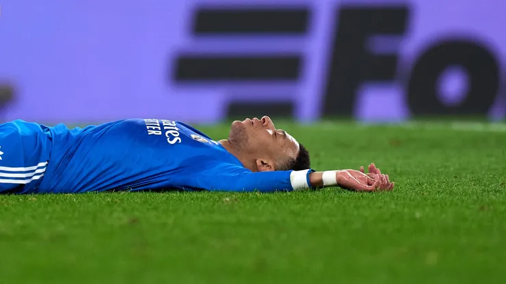 Mbappé lamenta lance desperdiçado em jogo do Real Madrid (Angel Martinez/Getty Images)