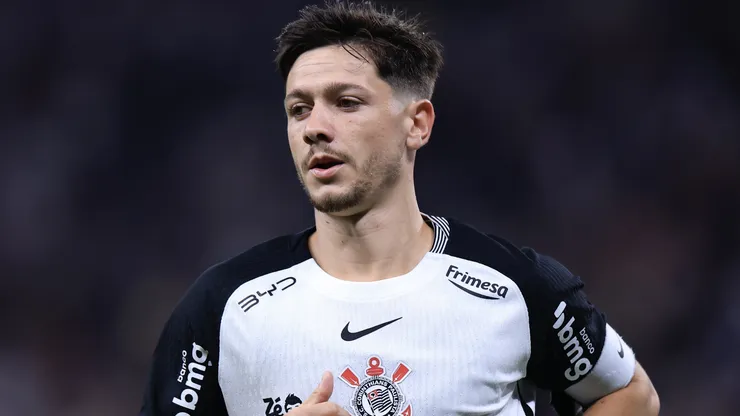 Rodrigo Garro em campo pelo Corinthians. Foto: Marcello Zambrana/AGIF