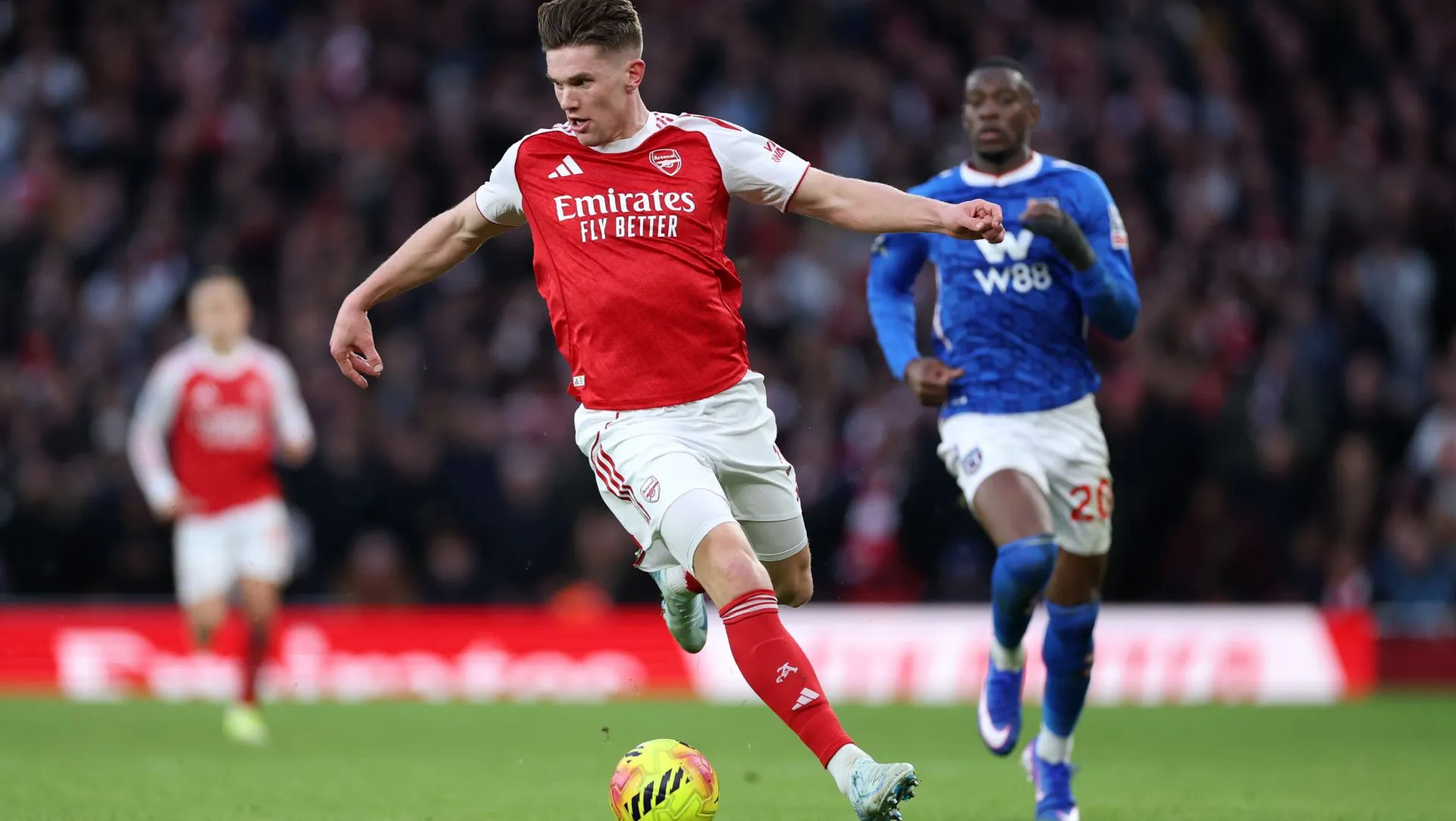Viktor Gyoekeres durante partida da Premier League. Foto: Justin Setterfield/Getty Images