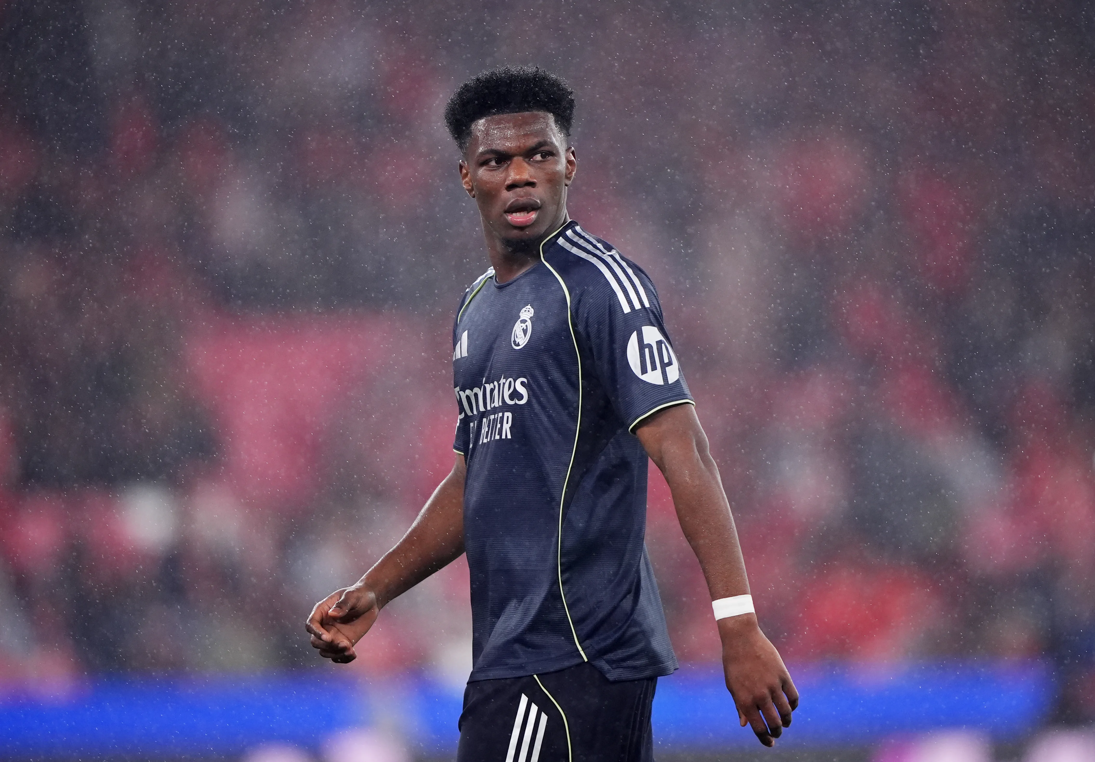 Tchouaméni não deixará o Real Madrid (Foto: Jose Manuel Alvarez Rey/Getty Images)