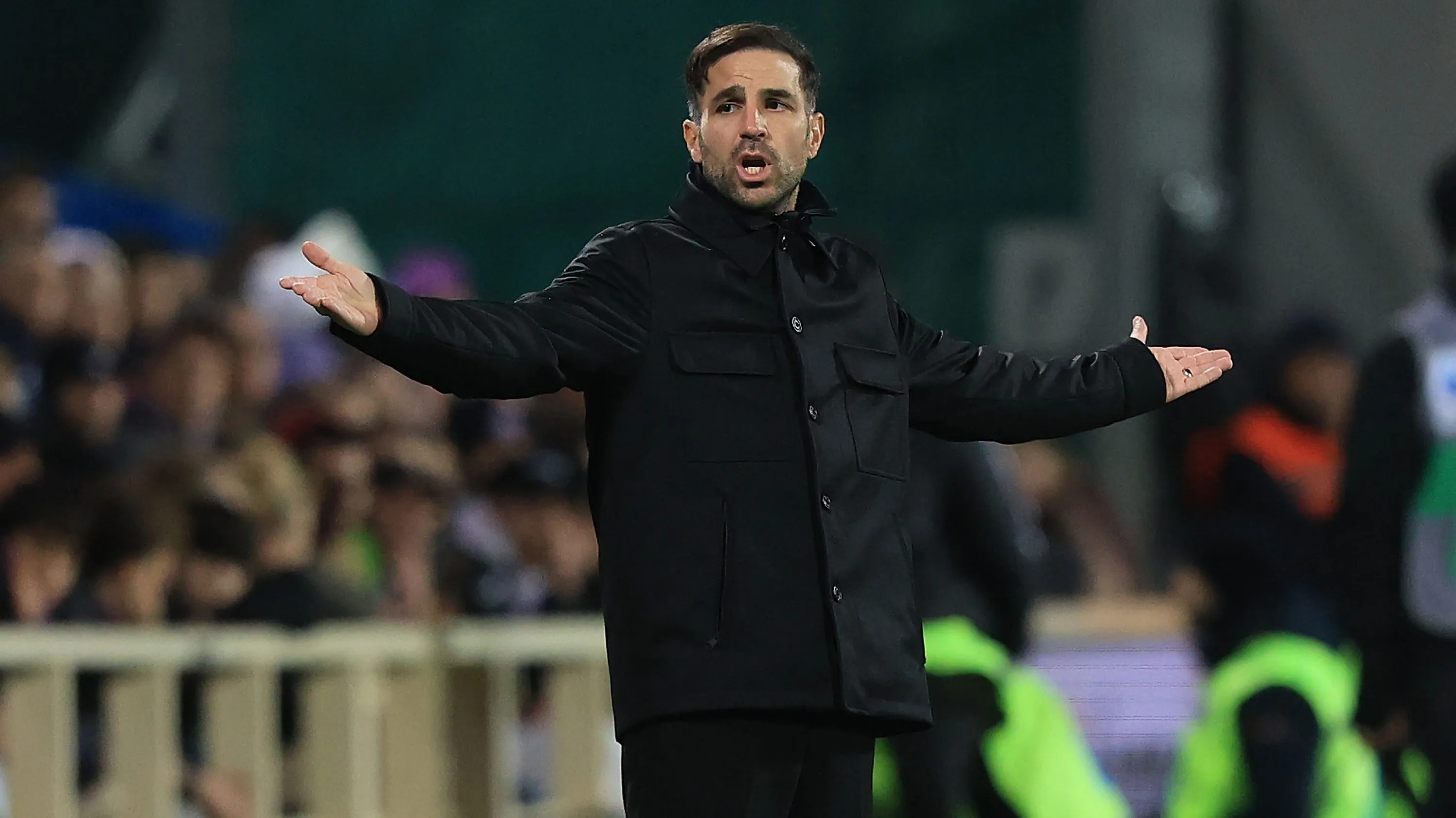 Cesc Fàbregas em jogo do Como. Foto: Gabriele Maltinti/Getty Images