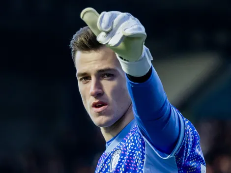 Mercado do United: Radek Vitek assume vaga de Bayindir na próxima temporada