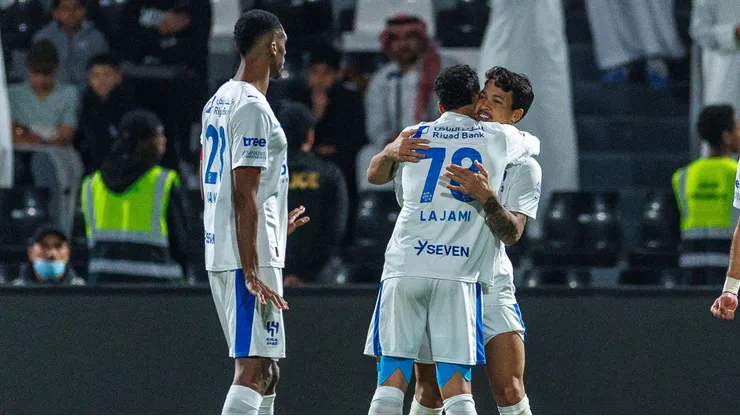 Com brilho de Marcos Leonardo, Al-Hilal goleia e mantém perseguição ao topo. (Foto de Abdullah Ahmed/Getty Images)