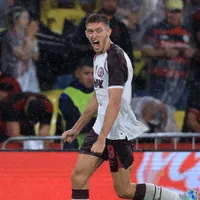 Fluminense estuda engenharia financeira para tirar Rodrigo Castillo do Lanús