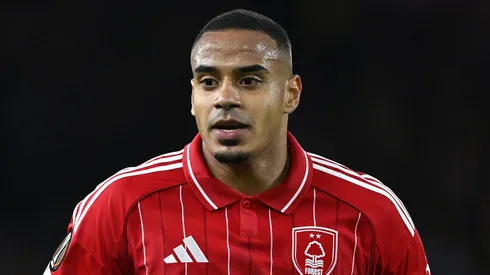 Murillo só deixará o Nottingham Forest por R$ 424 milhões; Corinthians tem direito a 10%. (Foto: Shaun Botterill/Getty Images)