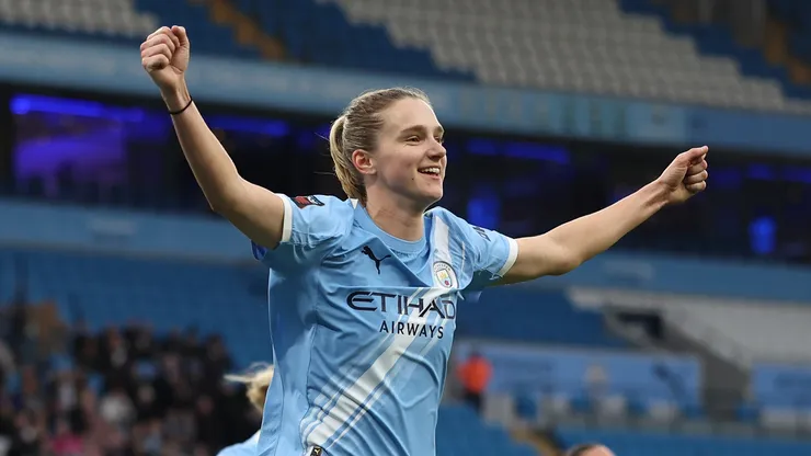 Miedema vive grande momento na carreira - Foto: Nathan Stirk/Getty Images