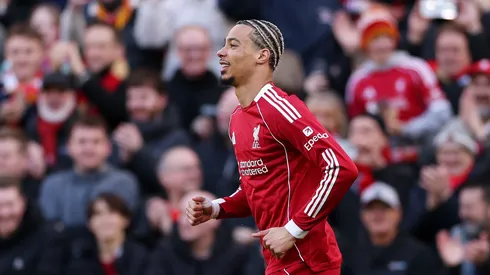 Ekitiké fez um dos gols do Liverpool