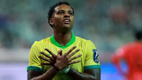 Rodrygo comemorando gol pela Seleção Brasileira