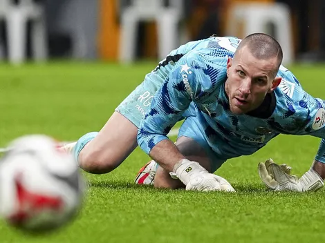 Paulo Victor, ex-Flamengo e Grêmio, comete falha bizarra na Turquia