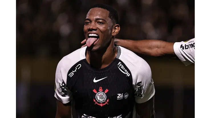 Impasse entre Corinthians e Milan: Falta de assinatura presidencial barra ida de André à Itália. Foto: Fabio Giannelli/AGIF