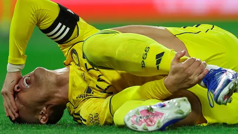 Al-Nassr aguarda resultados médicos para definir retorno de Cristiano Ronaldo aos gramados (Foto de Yasser Bakhsh/Getty Images)