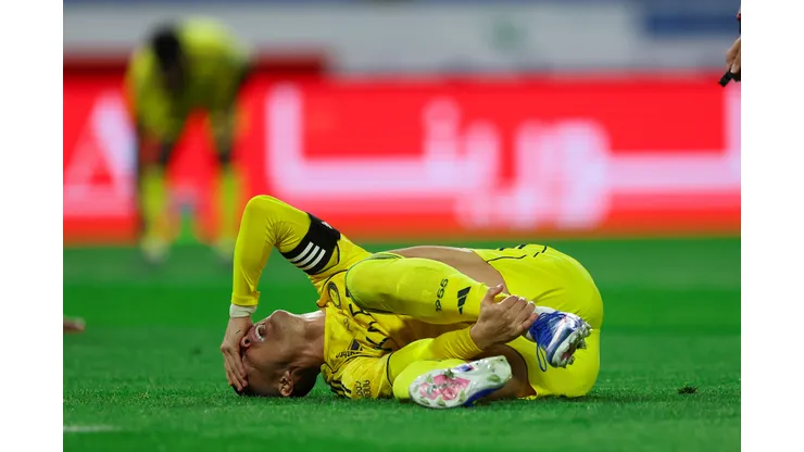 Al-Nassr aguarda resultados médicos para definir retorno de Cristiano Ronaldo aos gramados. (Foto de Yasser Bakhsh/Getty Images)