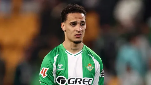 Apesar de gol de placa, Antony vive tarde de tensão com torcedores do Betis. (Foto de Fran SantiagoGetty Images)