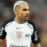 Matheuzinho pode deixar o Corinthians por R$ 606 milhões