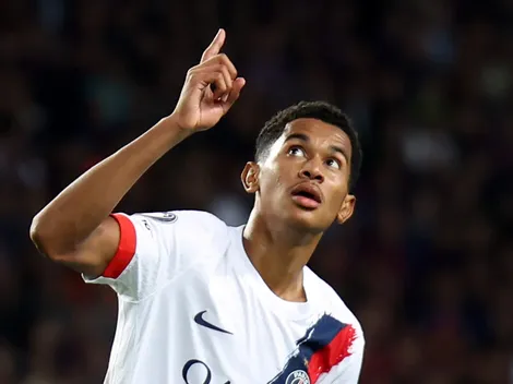 Arsenal e Chelsea monitoram Senny Mayulu, do PSG