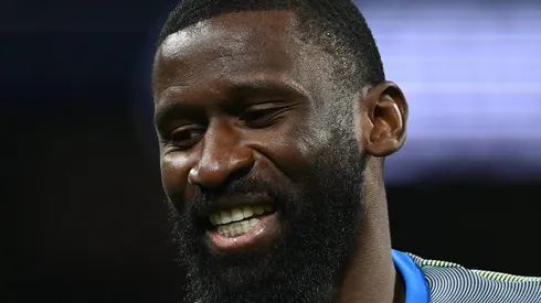 Rudiger durante aquecimento pelo Real Madrid. (Photo by Denis Doyle/Getty Images)