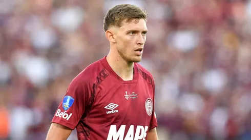 O centroavante Rodrigo Castillo em jogo do Lanús (Christian Alvarenga/Getty Images)