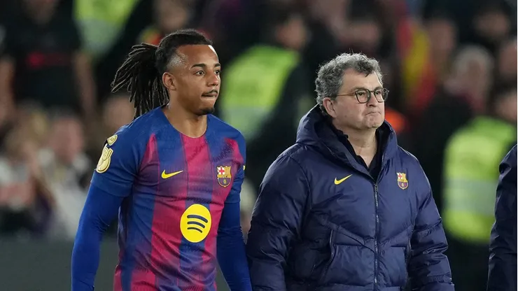 Barcelona perde Koundé e Balde por lesão em eliminação da Copa do Rei. (Photo by Alex Caparros/Getty Images)