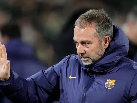 Flick indica Barcelona "imbatível" após queda na Copa do Rei