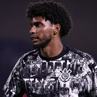 Besiktas faz proposta por Hugo Souza, do Corinthians