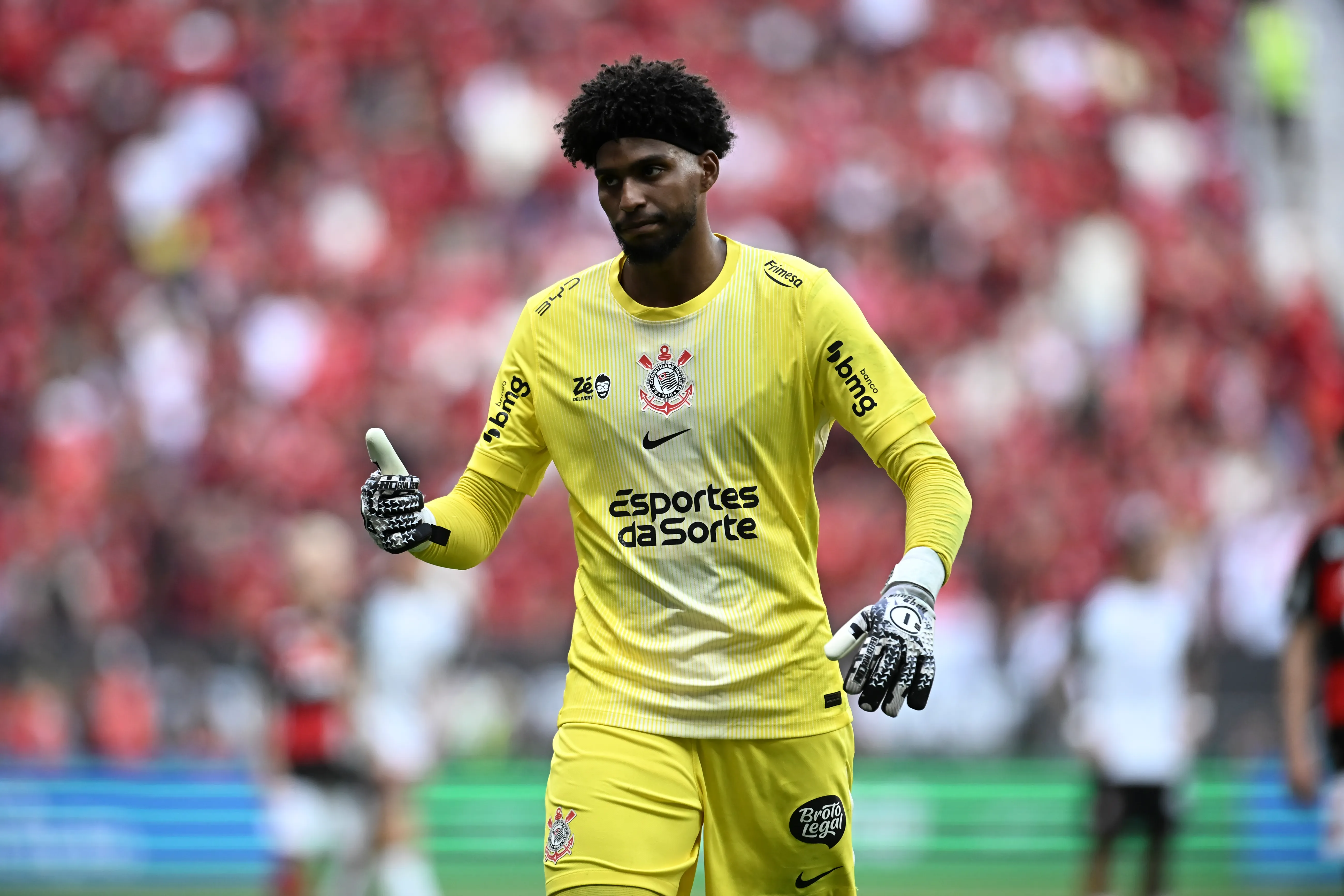 Hugo interessa ao Besiktas (Foto: Ton Molina/Getty Images)