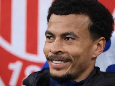 Dele Alli treina individualmente no Tottenham e espera novo clube