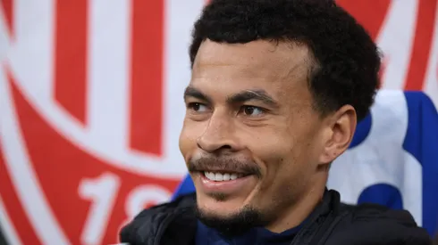 Meio-campista Dele Alli treina no Tottenham e busca novo clube. Foto: Jonathan Moscrop / Sportimage