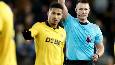 João Gomes em partida do Wolverhampton. (Photo by Dan Istitene/Getty Images)