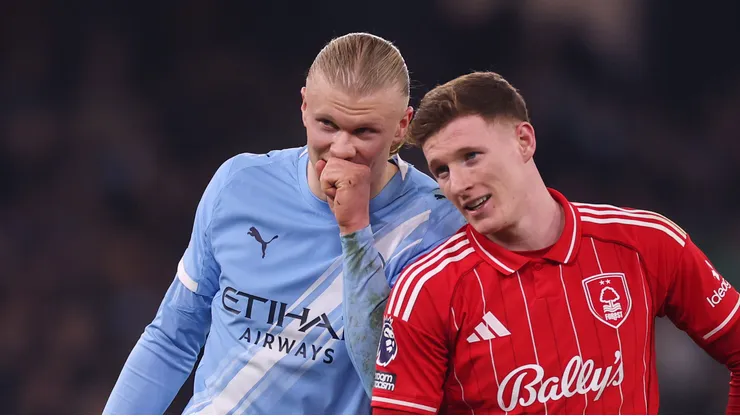 Manchester City se aproxima de Elliot Anderson. Foto: Carl Recine/Getty Images