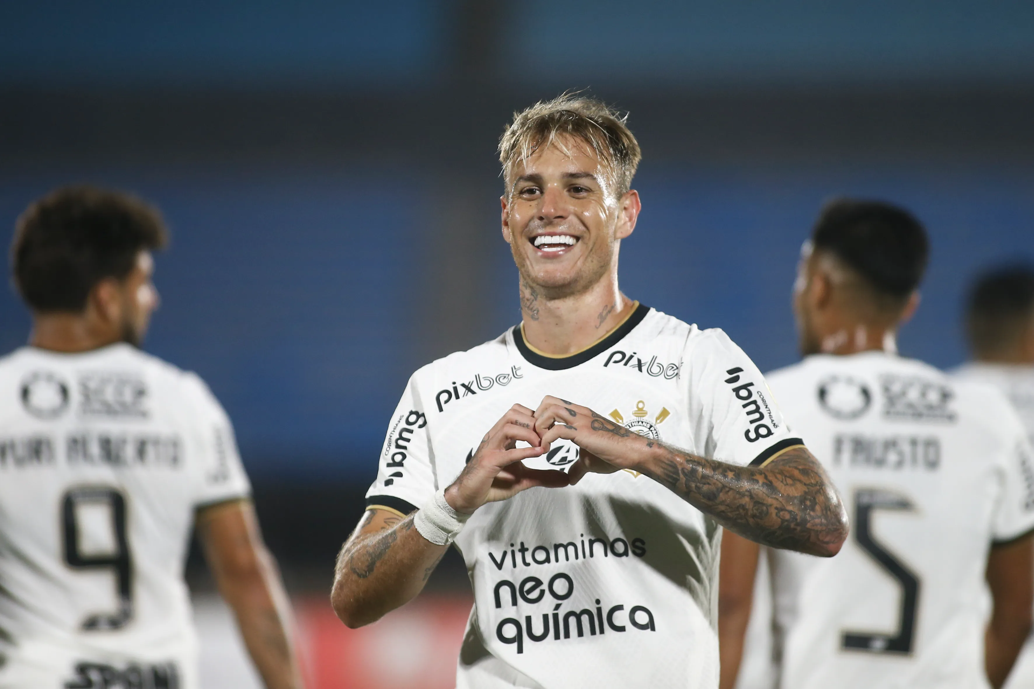 Roger Guedes deixou o Corinthians em 2023 (Foto: Ernesto Ryan/Getty Images)