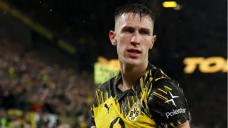 Schlotterbeck abre as portas para o Real Madrid. Foto: Lars Baron/Getty Images