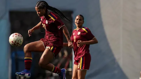Dayane Rodríguez segue se destacando na Seleção da Venezuela – Foto: Redes Sociais/Venezuela