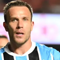 Grêmio pode perder Arthur para o Como, da itália, que negocia com a Juve