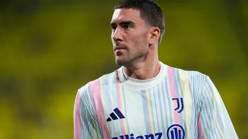 Planejamento da Juventus envolve cinco novas contratações e permanência de Vlahovic. (Foto de Aitor Alcalde/Getty Images)